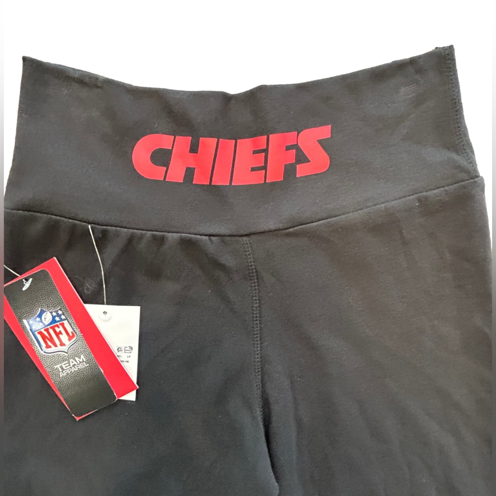 Forever 21 NFL Y2K look black crisscross waist Kansas City Chiefs leggings NWT L - Picture 5 of 7